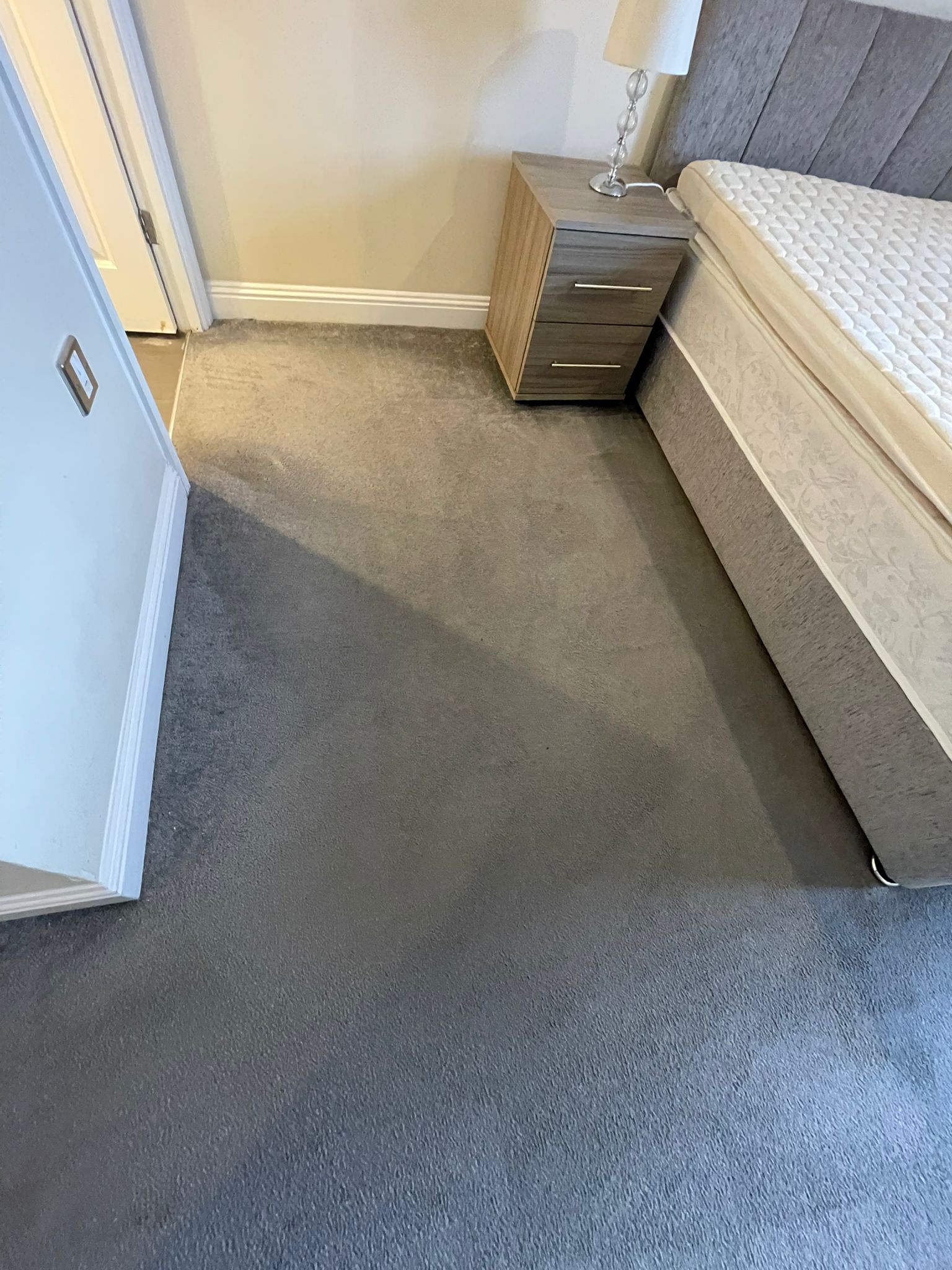 Carpet cleaning result - bedroom carpet after professional cleaning